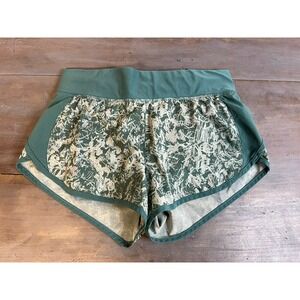 Womens Under Armour Speedpocket Running Jogging Shorts Size Small Heat Gear